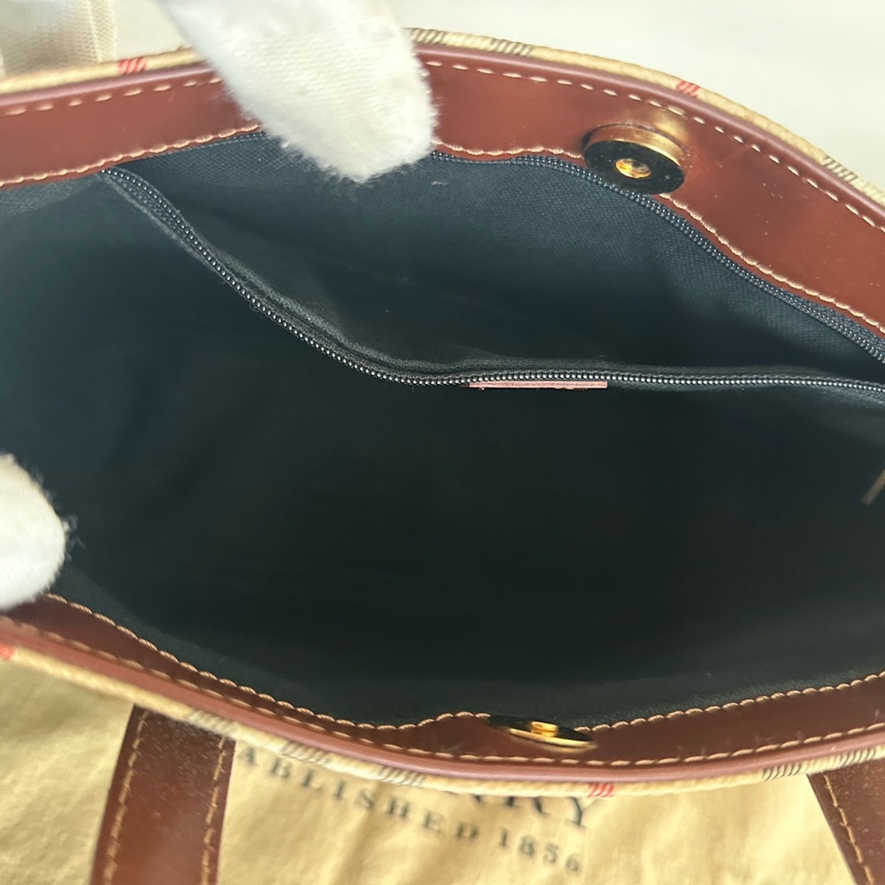 Burberry Tote Bag with dustbag - Picture 10 of 13